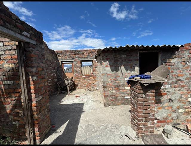 318M² VACANT LAND FOR SALE IN ELECTRIC CITY